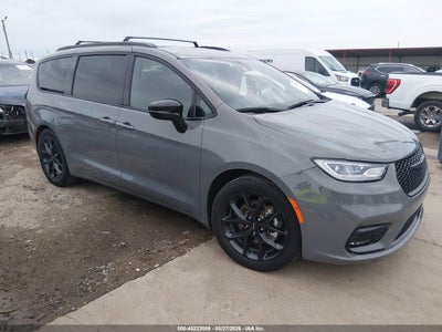 CHRYSLER PACIFICA 2025