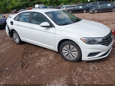 VOLKSWAGEN JETTA 2019