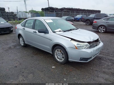FORD FOCUS 2010