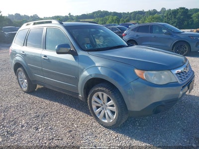 SUBARU FORESTER 2012