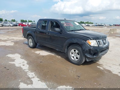 NISSAN FRONTIER 2014