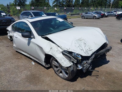 HYUNDAI GENESIS 2012