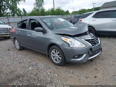 NISSAN VERSA 2017