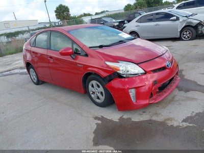 TOYOTA PRIUS 2012