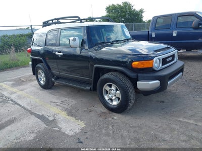 TOYOTA FJ CRUISER 2008