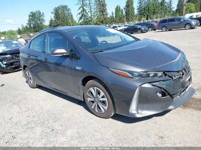 TOYOTA PRIUS PRIME 2019