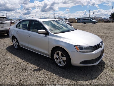 VOLKSWAGEN JETTA 2012