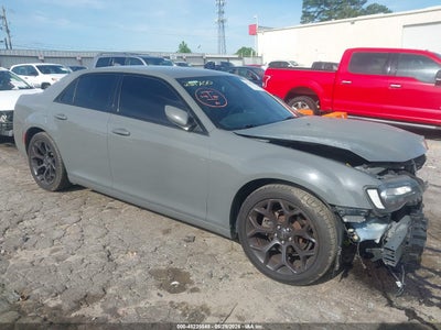 CHRYSLER 300 2019