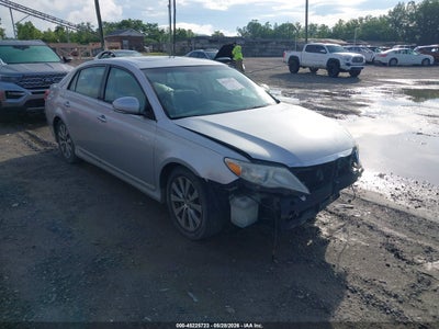 TOYOTA AVALON 2011