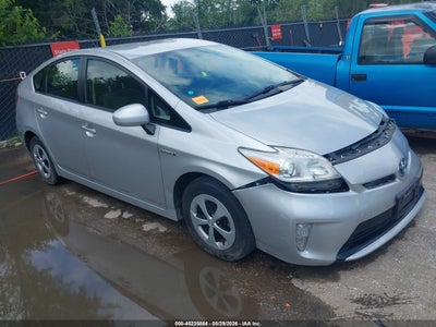 TOYOTA PRIUS 2012