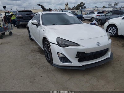 SCION FR-S 2013