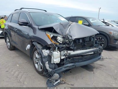 TOYOTA HIGHLANDER HYBRID 2015