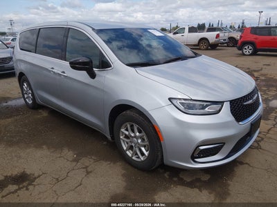 CHRYSLER PACIFICA 2026