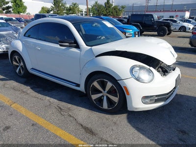 VOLKSWAGEN BEETLE 2012