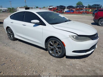 CHRYSLER 200 2015