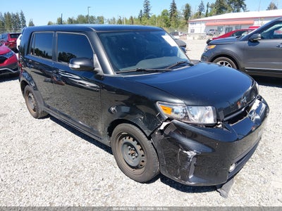 SCION XB 2012
