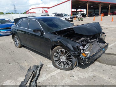 CHRYSLER 300 2013
