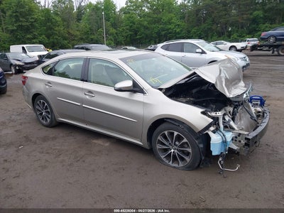 TOYOTA AVALON 2016