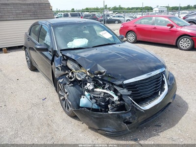 CHRYSLER 200 2014