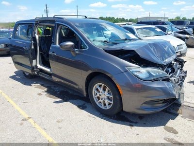 CHRYSLER VOYAGER 2020