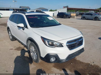 SUBARU OUTBACK 2019