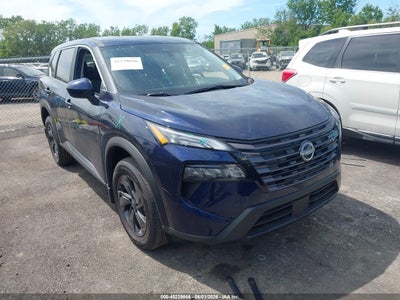 NISSAN ROGUE 2026