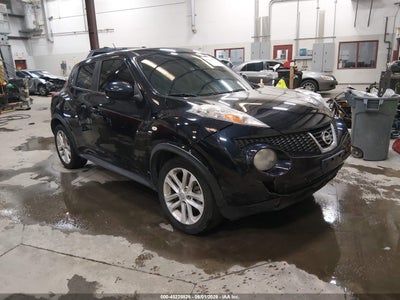 NISSAN JUKE 2011
