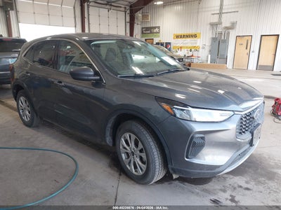 FORD ESCAPE 2023