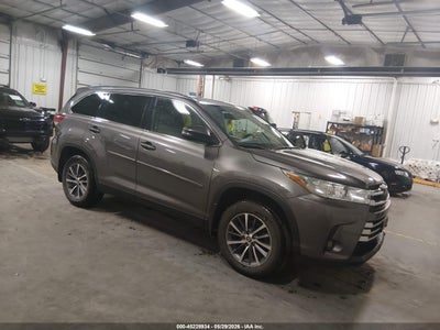 TOYOTA HIGHLANDER 2019