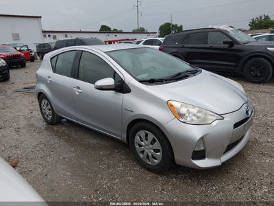 TOYOTA PRIUS C 2012
