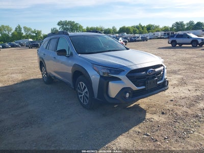 SUBARU OUTBACK 2025
