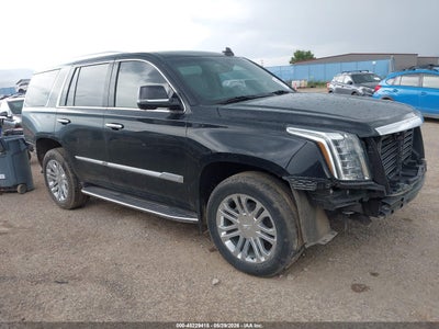 CADILLAC ESCALADE 2018