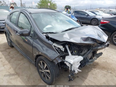 TOYOTA PRIUS C 2018