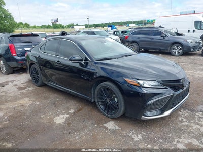 TOYOTA CAMRY 2022