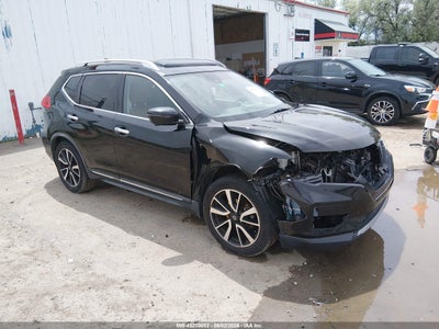 NISSAN ROGUE 2017