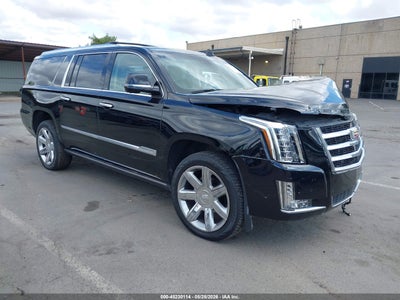 CADILLAC ESCALADE ESV 2017