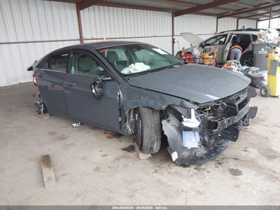 HYUNDAI ELANTRA 2025