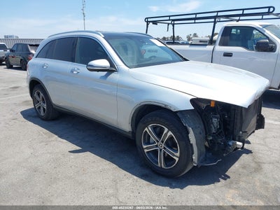 MERCEDES-BENZ GLC 300 2017