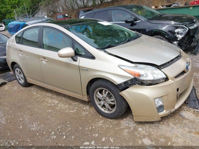 TOYOTA PRIUS 2010