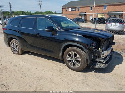 TOYOTA HIGHLANDER 2022