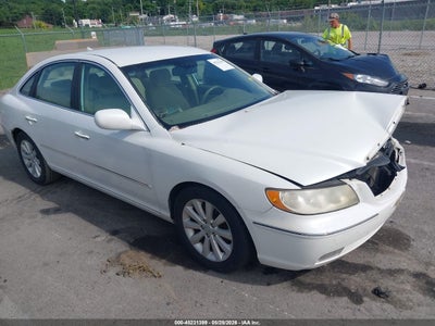 HYUNDAI AZERA 2010