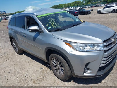 TOYOTA HIGHLANDER 2019