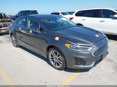 FORD FUSION 2019