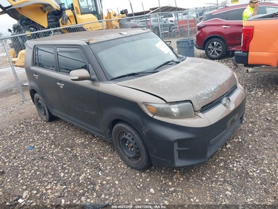 SCION XB 2012
