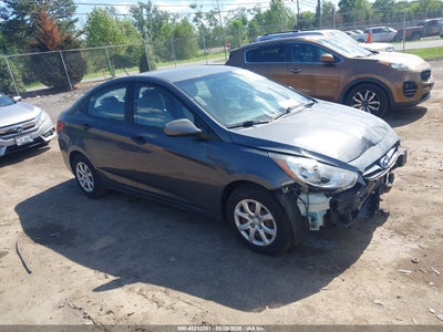 HYUNDAI ACCENT 2012