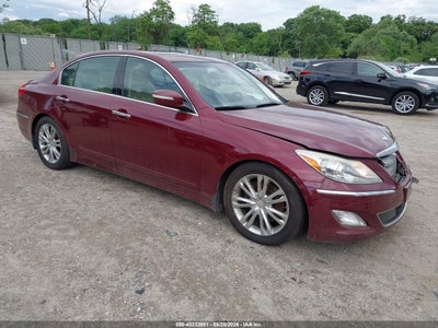 HYUNDAI GENESIS 2012
