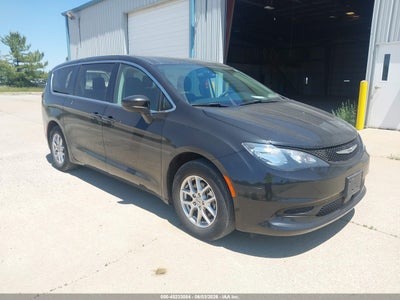 CHRYSLER VOYAGER 2021