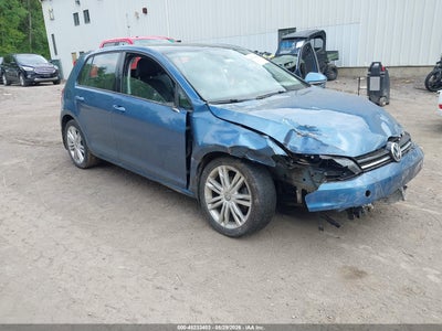 VOLKSWAGEN GOLF 2015