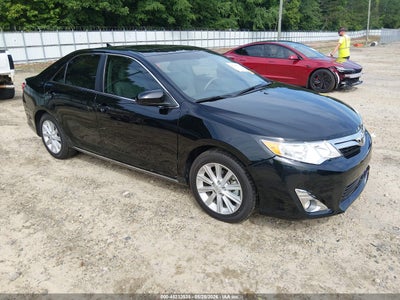 TOYOTA CAMRY 2012