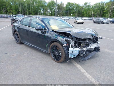 TOYOTA CAMRY 2024